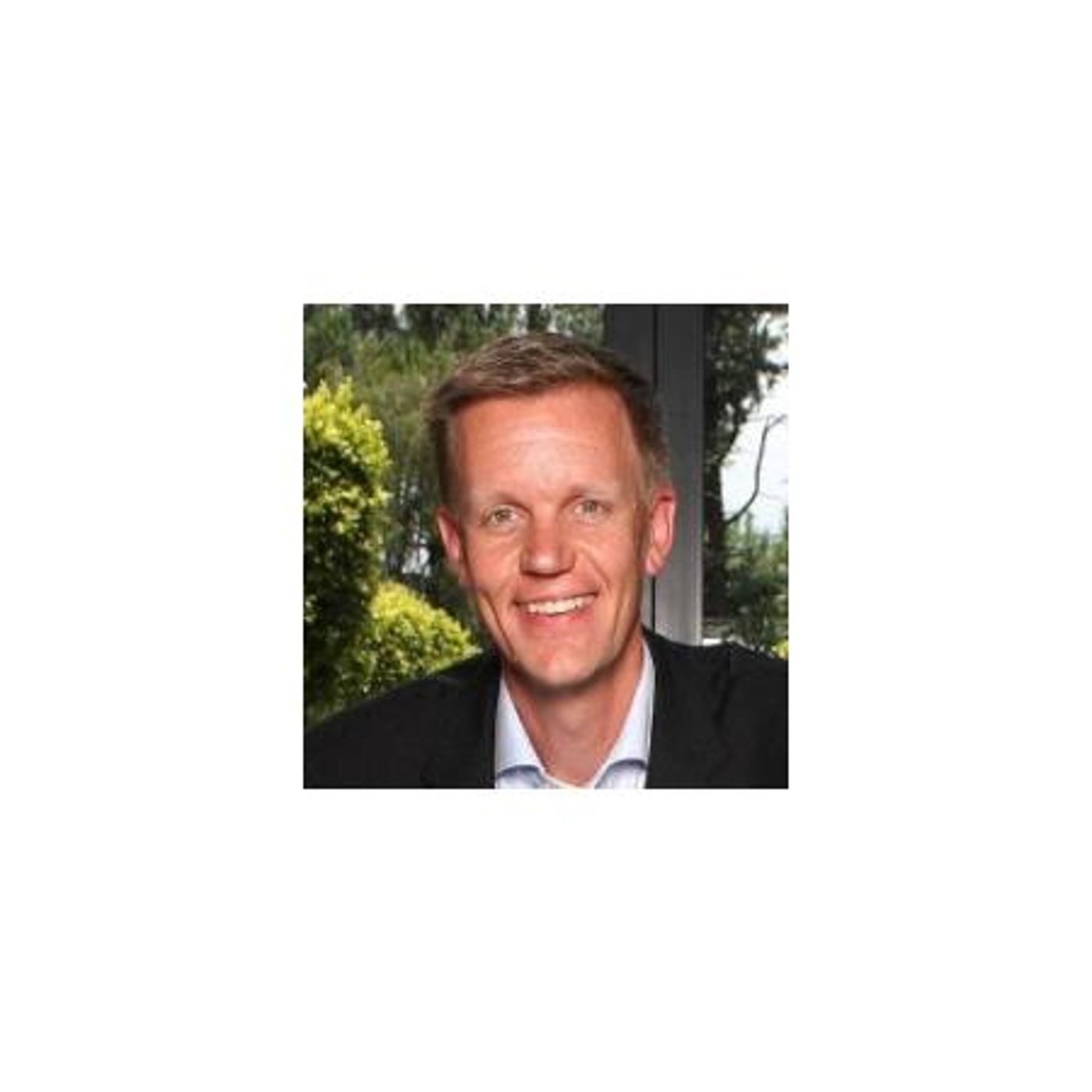 #332 Tips for Catching Lies, Cloud Services and Entrepreneur Success Stories
