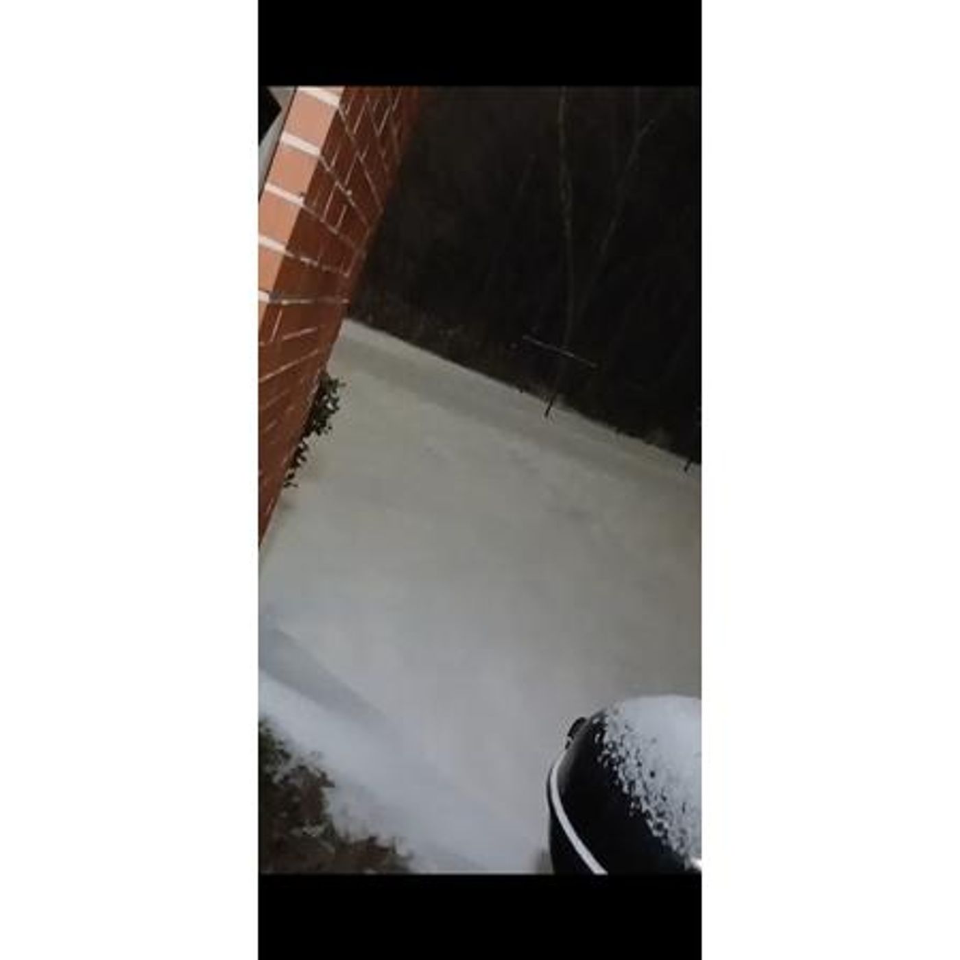 It's so much snow in south carolina also new topic!! episode artwork
