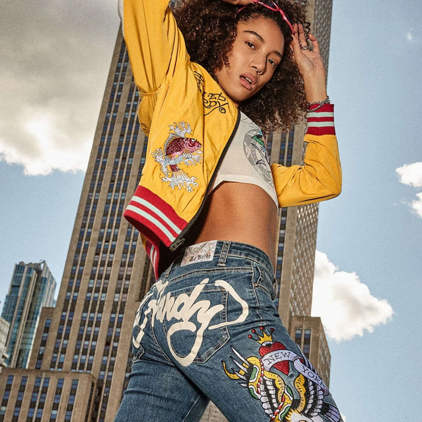 Dressing Up a Graphic Tee: 3 Summer Trends to Try episode artwork
