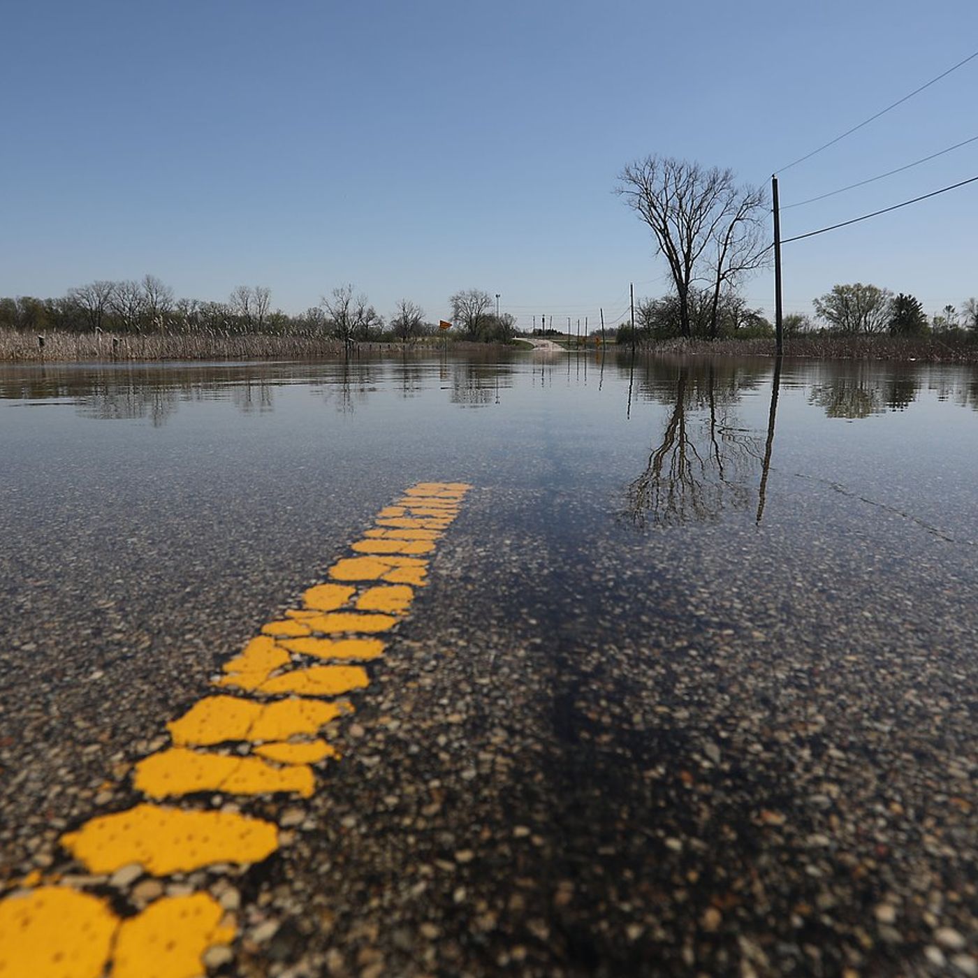 Fox River, Chain O’ Lakes crest at major flood stage; water levels expected to begin slowly falling episode artwork