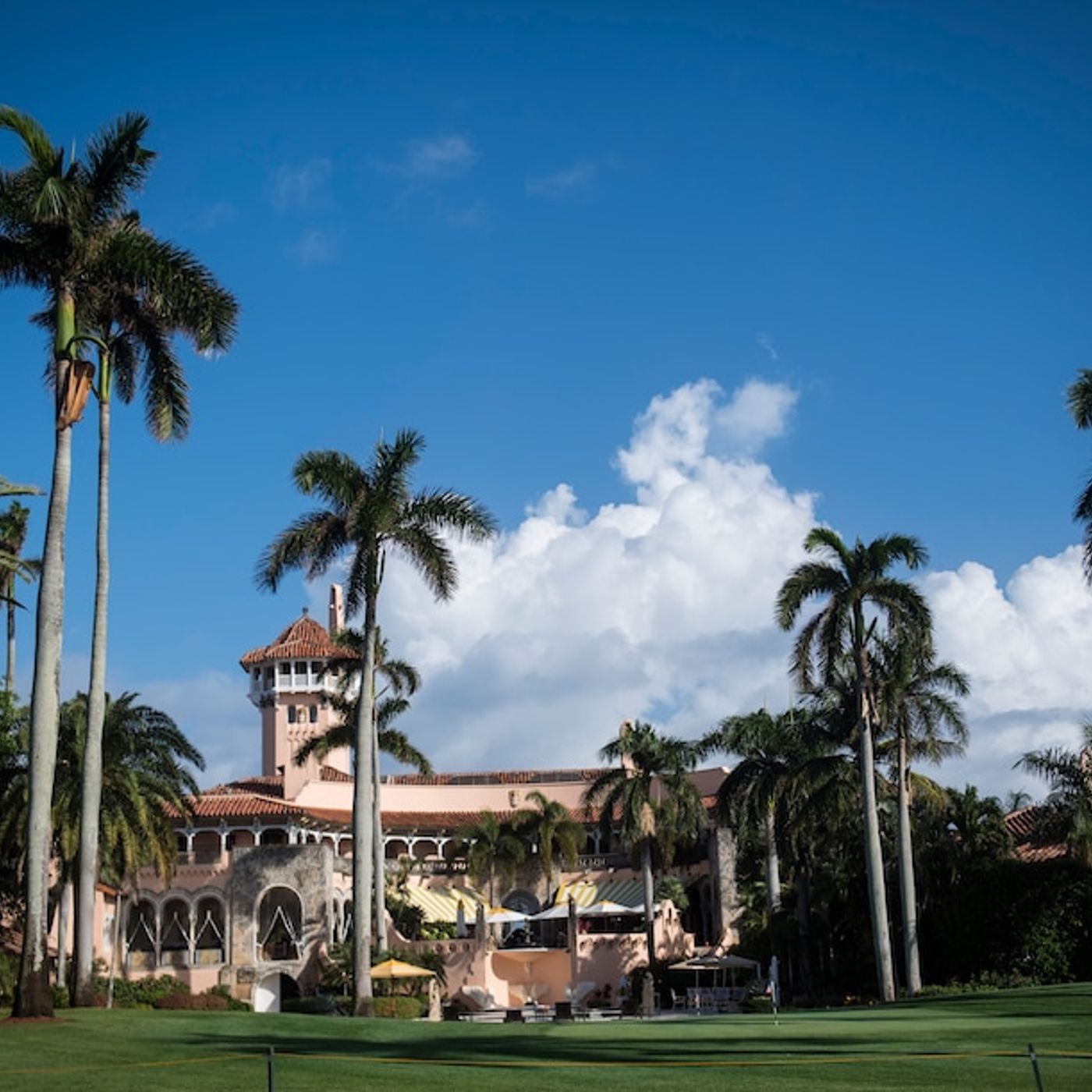 DDD 139: 11 Heat Hacks/FBI Raids Trump's Florida Mansion and some Market News episode artwork