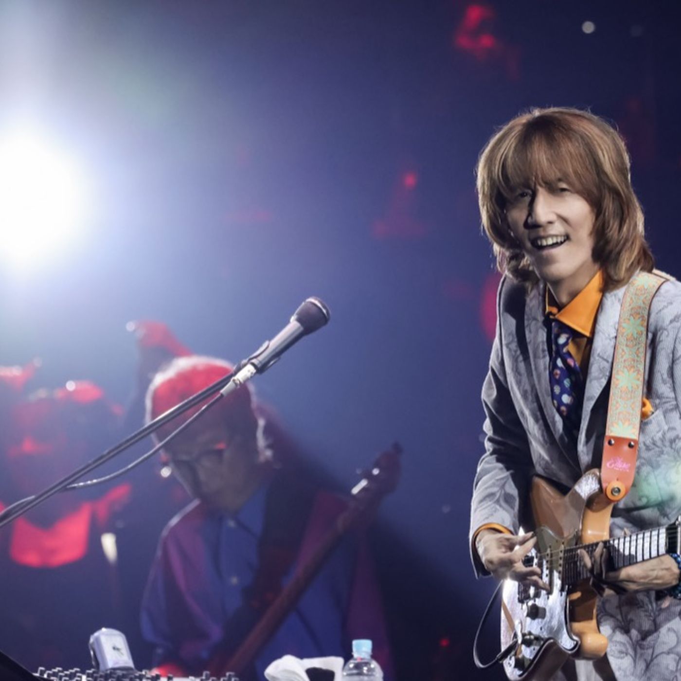 【ライヴレポート】角松敏生、横アリでのデビュー45周年記念ライヴ完遂。約6時間に及んだ圧巻ステージ episode artwork