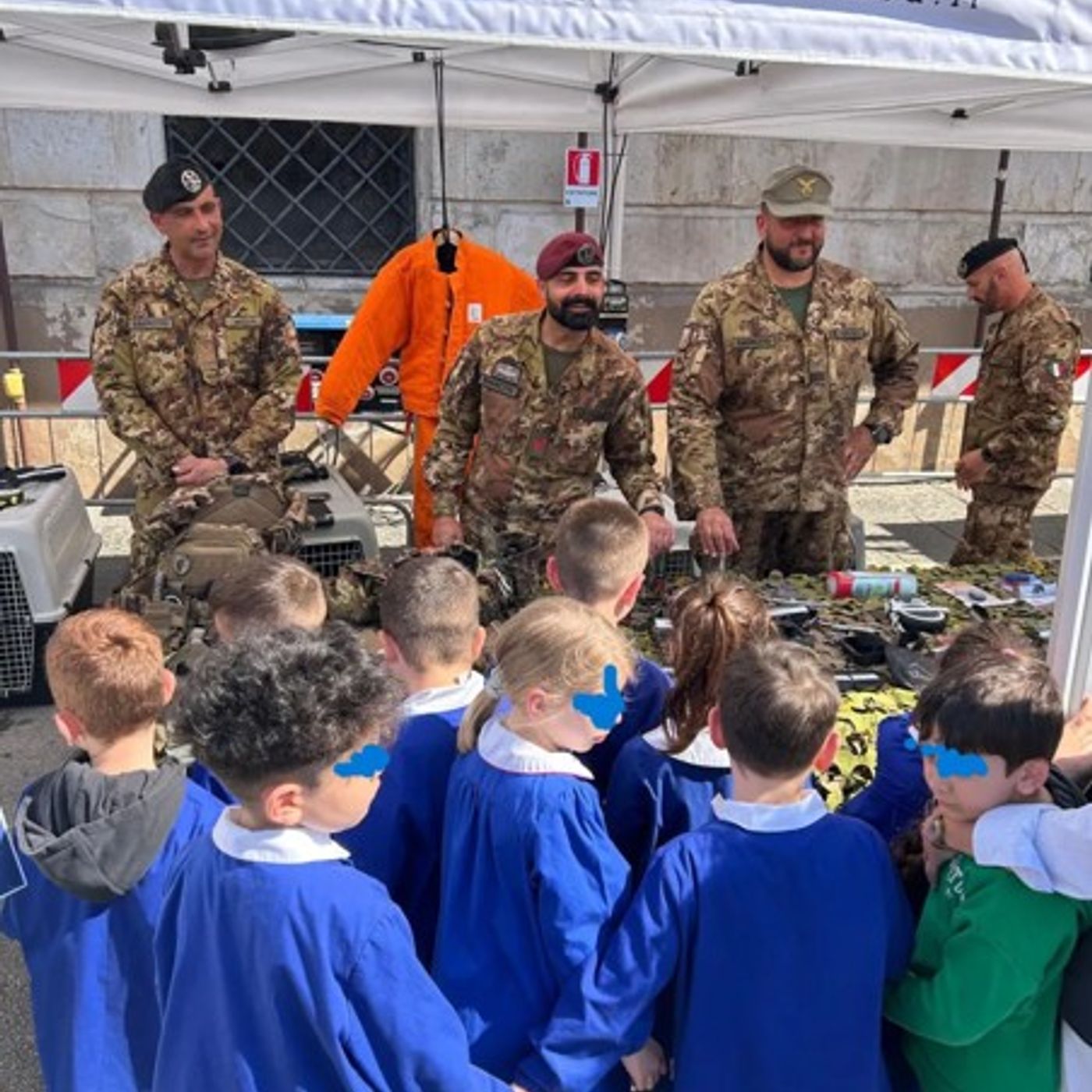 #831 No alla militarizzazione di scuole e quartieri e altre storie di Roma episode artwork