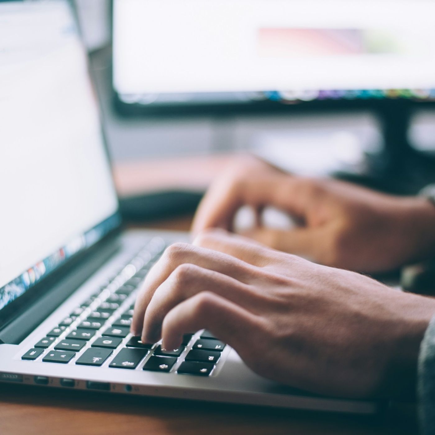 Cookies online, Alessandro Queri: «Li accettiamo per noia»