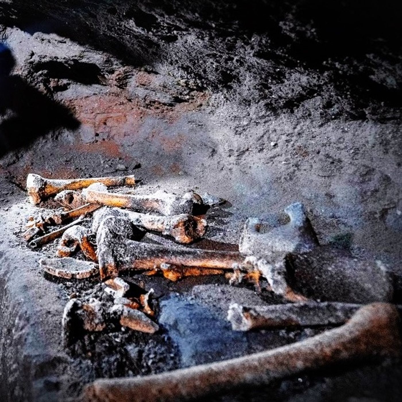 Encontramos Una Huaca Maldita Historias De Terror - REDE