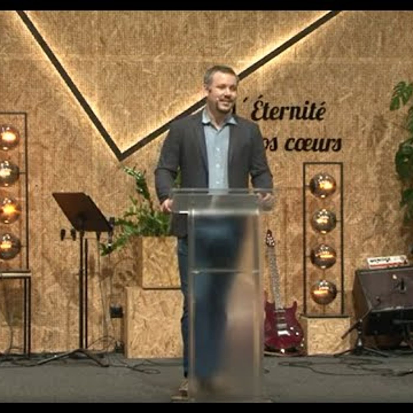 Eglise de Châbles Croix - Ce péché qui fascine