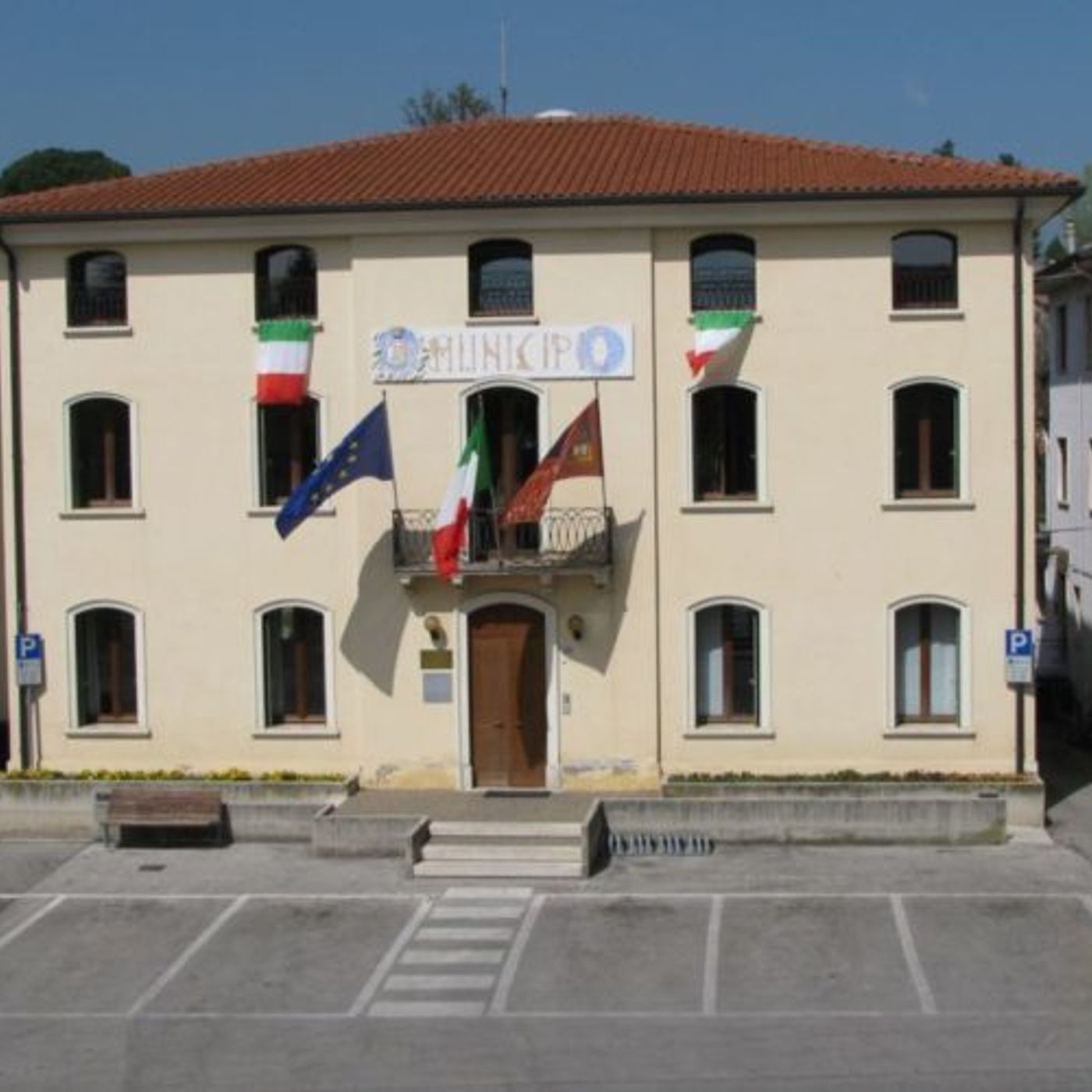 Annunci ingannevoli sugli alloggi popolari: il Comune mette in guardia episode artwork