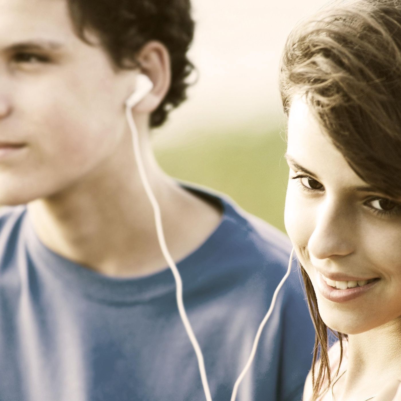Teenagers on air (II show) episode artwork