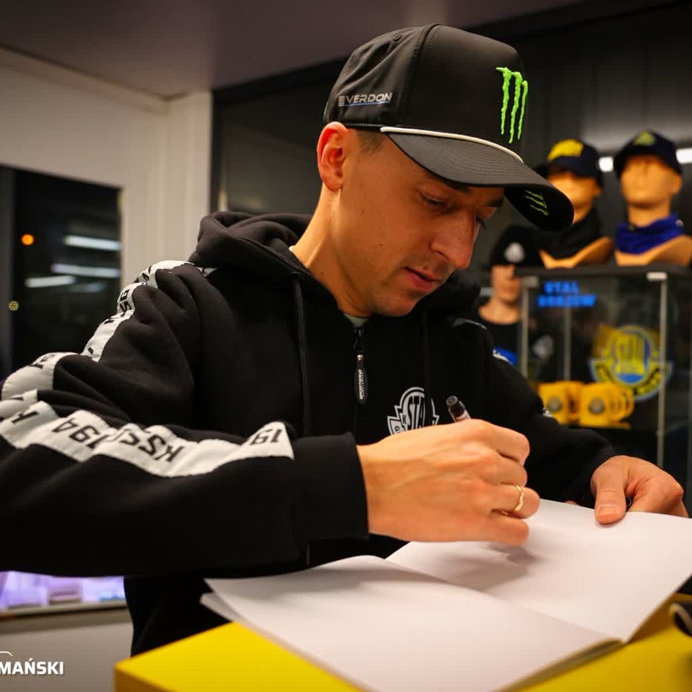 Ostatnia Prosta: koszykówka, siatkówka, piłka ręczna, żużel Ostatnia Prosta: koszykówka, siatkówka, piłka ręczna, żużel