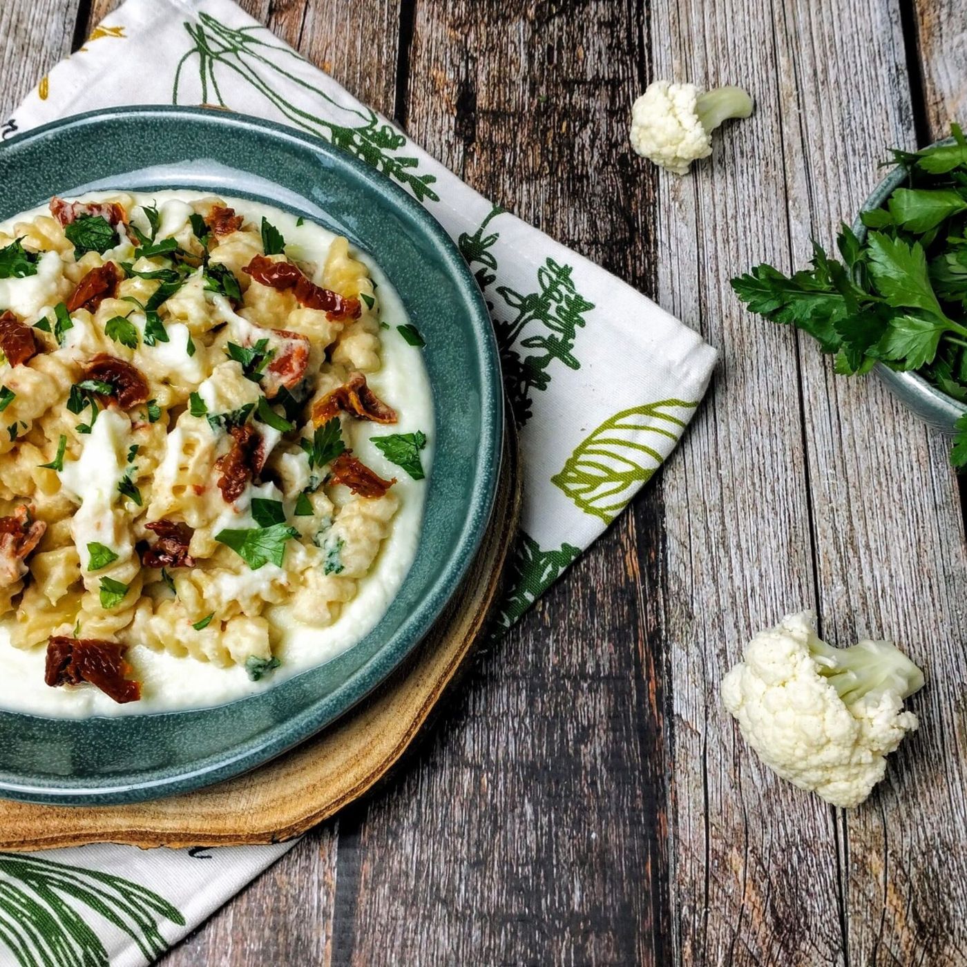 Pasta con crema di cavolfiore e pomodori secchi: gusto cremoso e avvolgente episode artwork