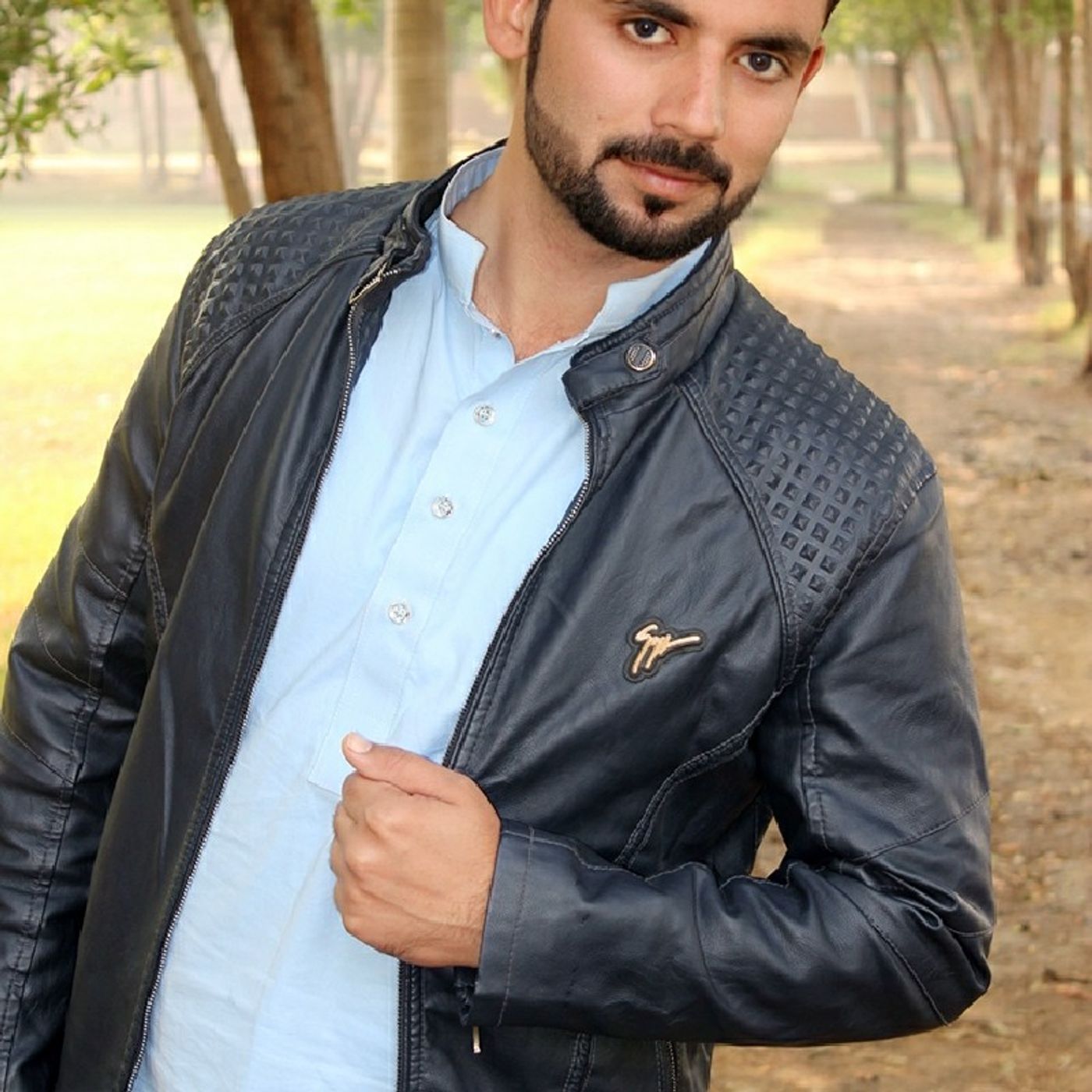 Saqlain Khan\'s show