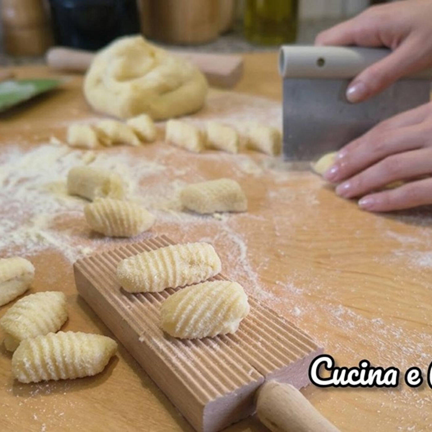 Gnocchi di patate e semola episode artwork