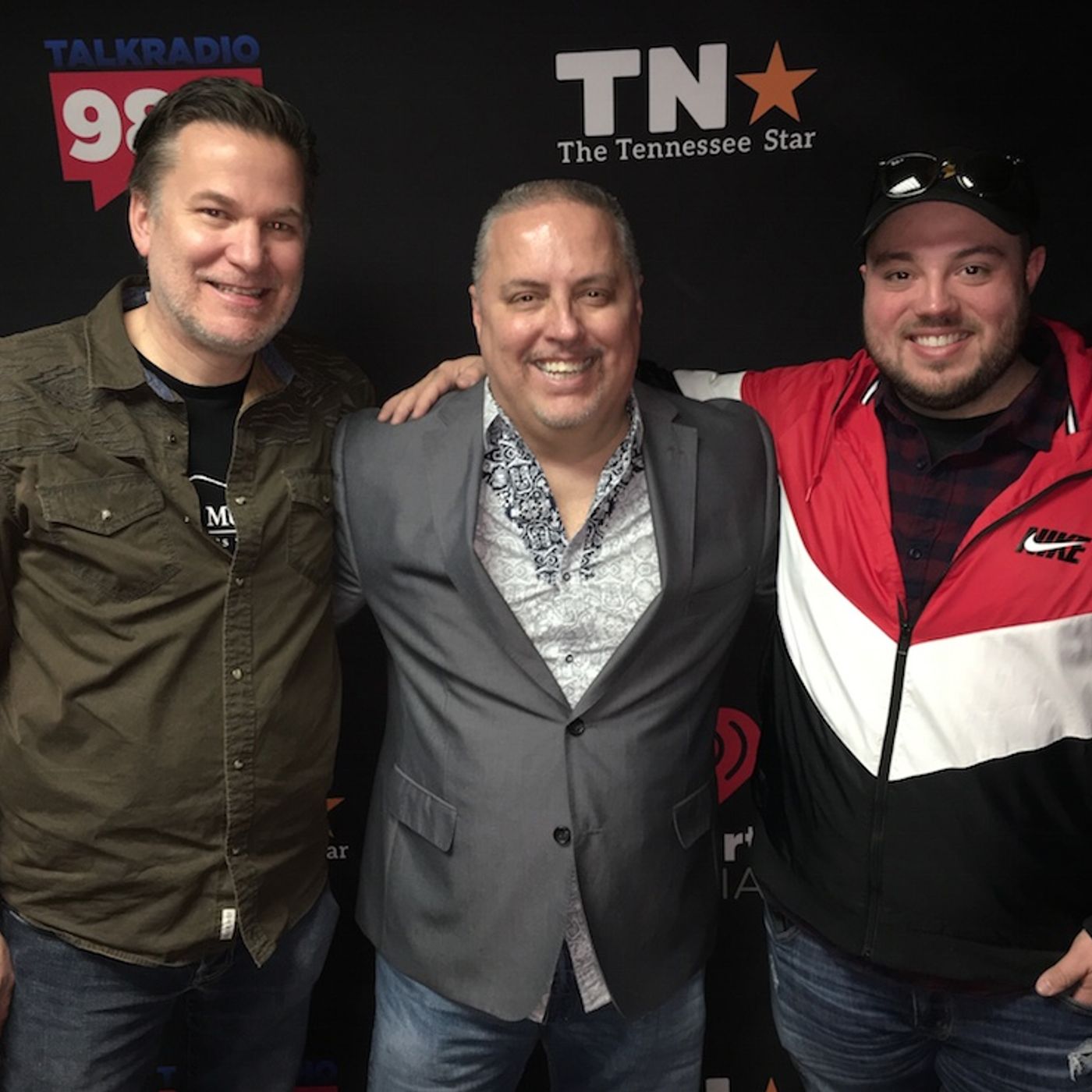 FOX17 Rock & Review Radio 98.3/1510 WLAC