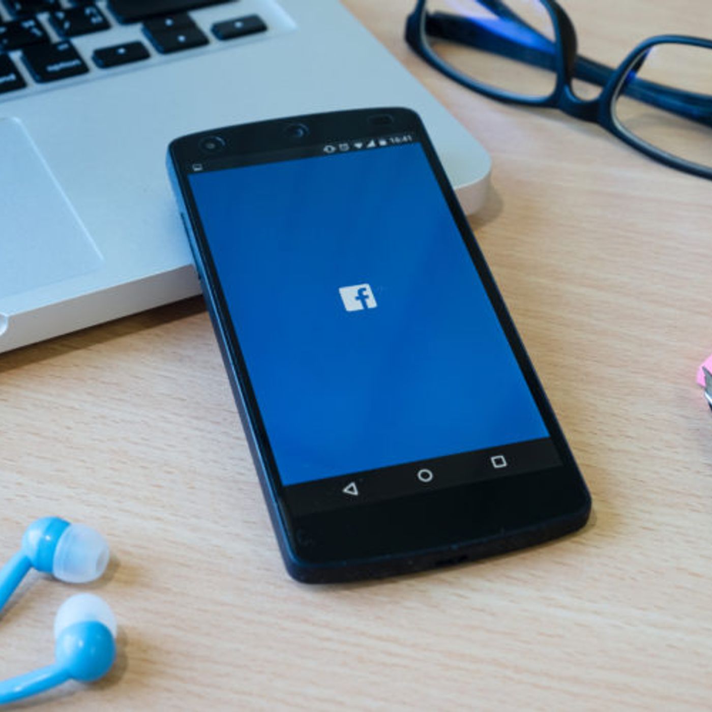 L’Australia vieta i social agli under 16: è il primo Paese al mondo. Multe salate per le piattaforme L’Australia vieta i social agli under 16: è il primo Paese al mondo. Multe salate per le piattaforme