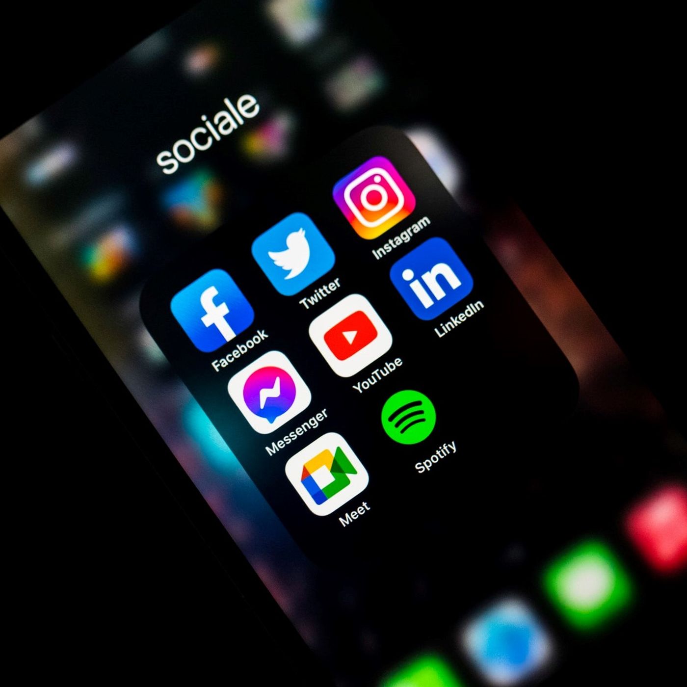 Influencer per la missione senza interessi - Ordinario XXII - Lc 14,1.7-14