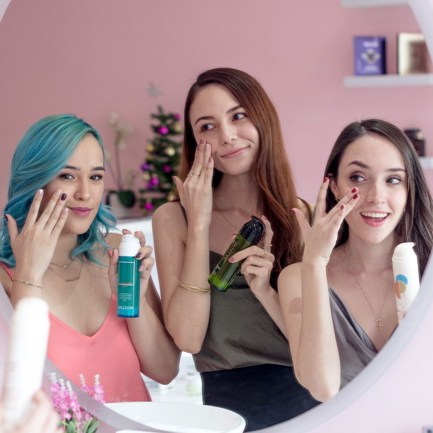 Técnica sugerida para una Limpieza Facial Efectiva. PARTE 2 LIMPIEZA Técnica sugerida para una Limpieza Facial Efectiva. PARTE 2 LIMPIEZA