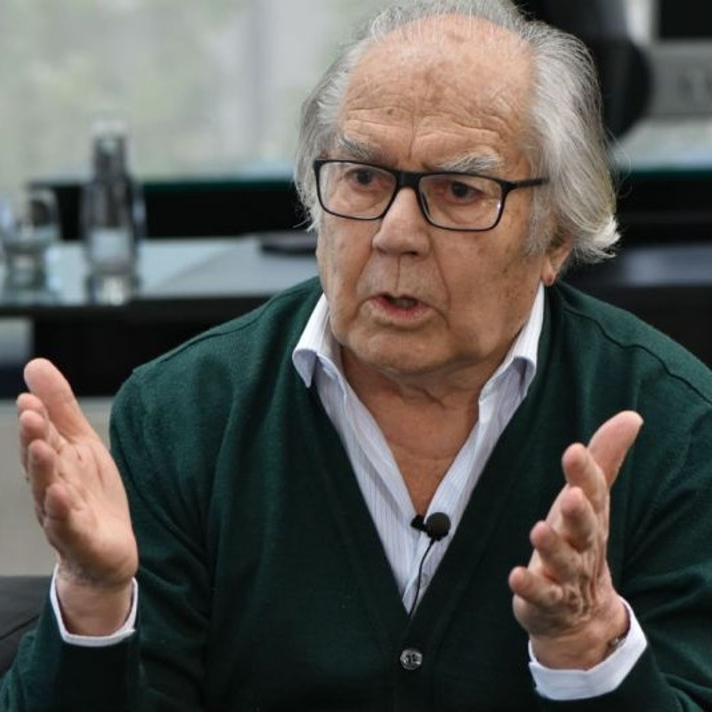 Adolfo Perez Esquivel en PUEBLO