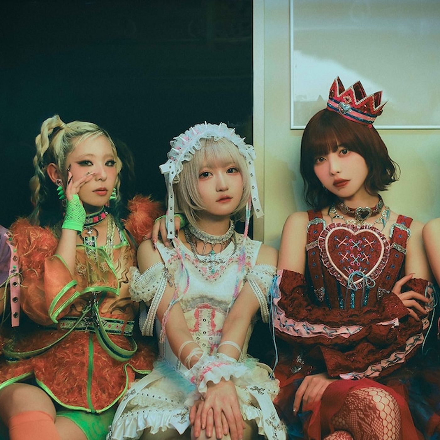 ミームトーキョーからNENE、MITSUKIが卒業 - 音楽ナタリー episode artwork