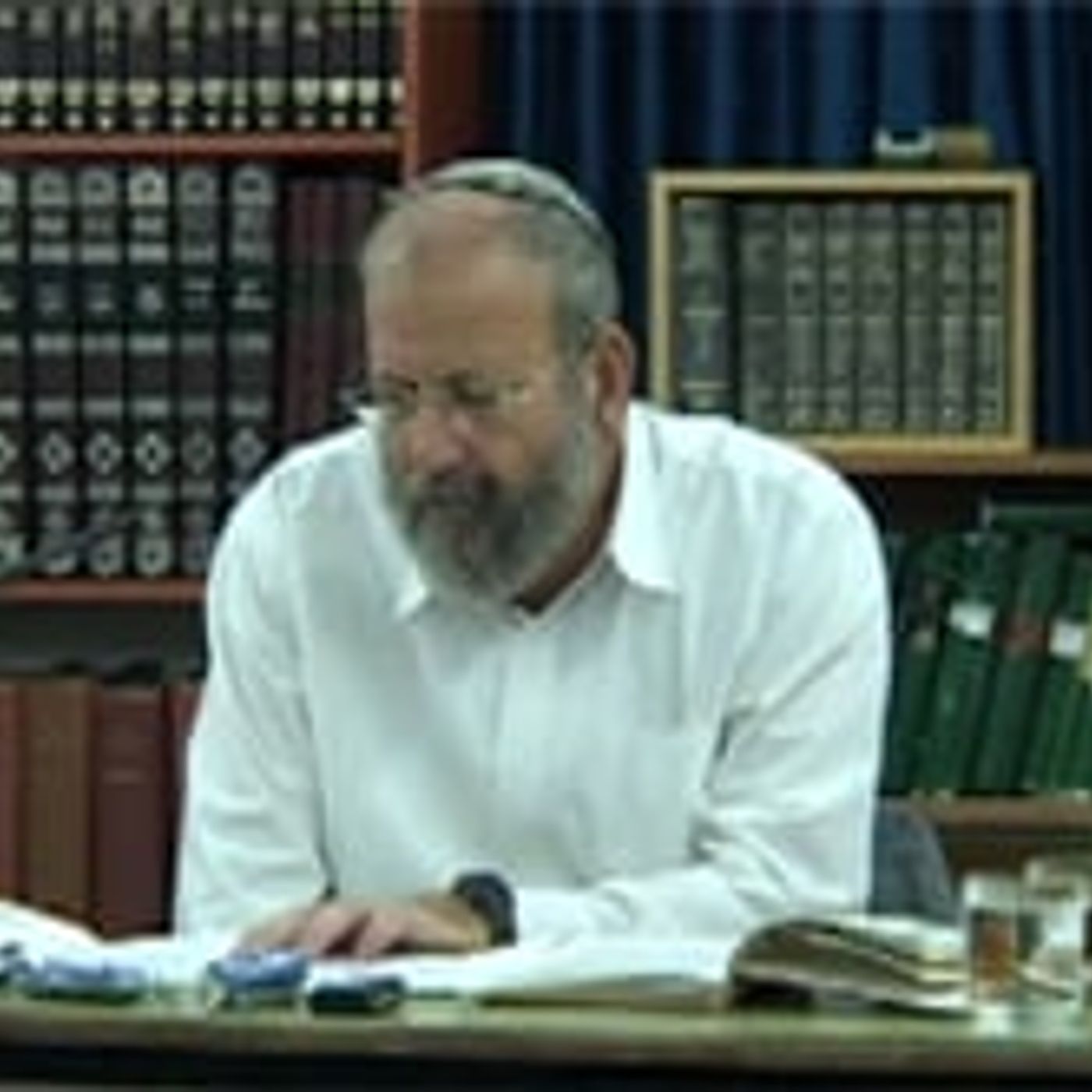 מה' אישה לאיש episode artwork