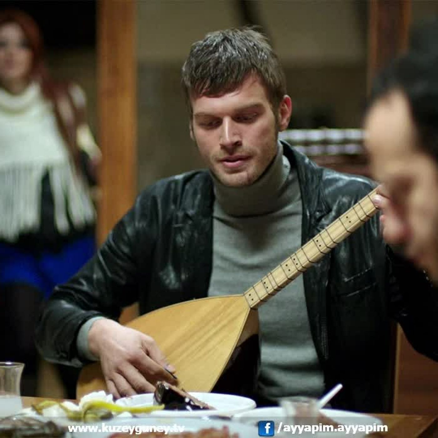 guzel degilsem guzellesirim ben seni cok seviyorum...