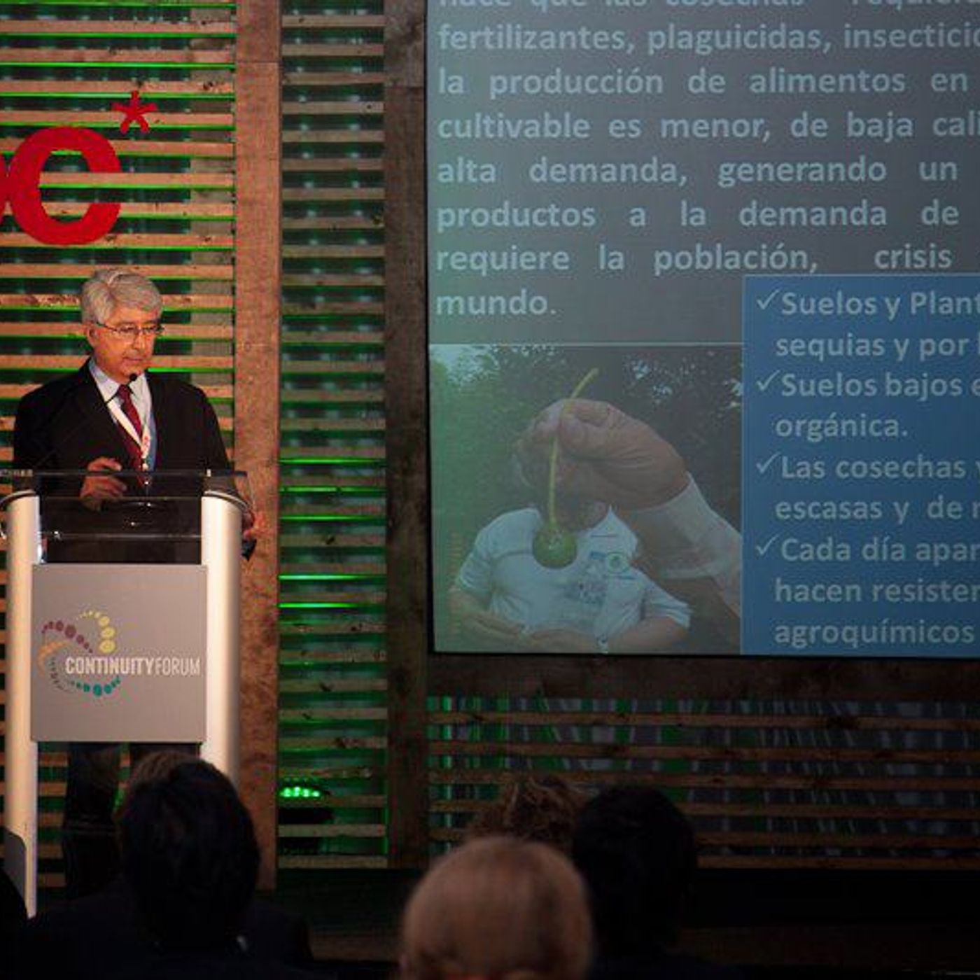 NUESTRO OXÍGENO Ciencia para servir a la humanidad - Dr Luis Orlando Castro Cabrera
