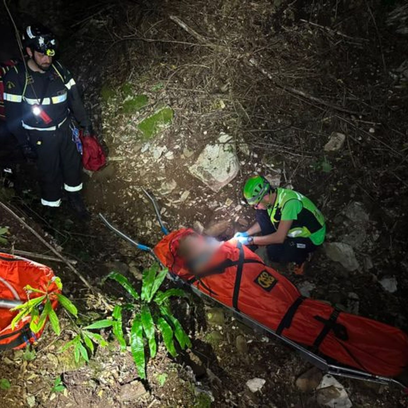 78enne scivola in un dirupo a Novale: tratta in salvo dal Soccorso alpino episode artwork
