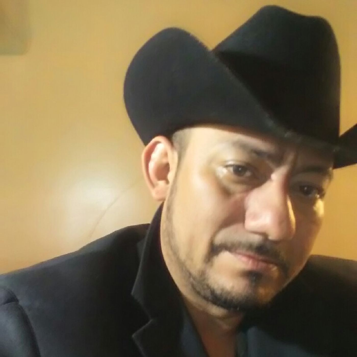 Yo Según que Cantando
