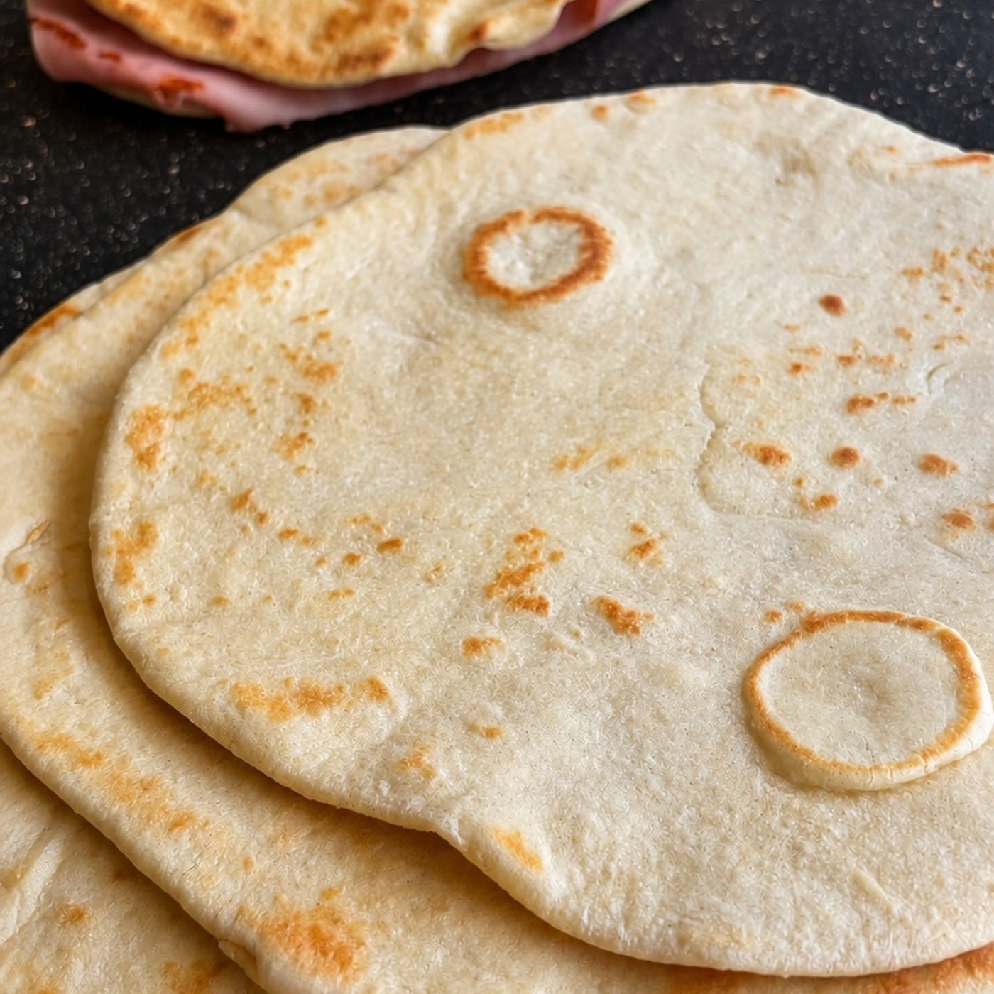 Piadina fatta in casa senza lievito pronta in un'ora episode artwork