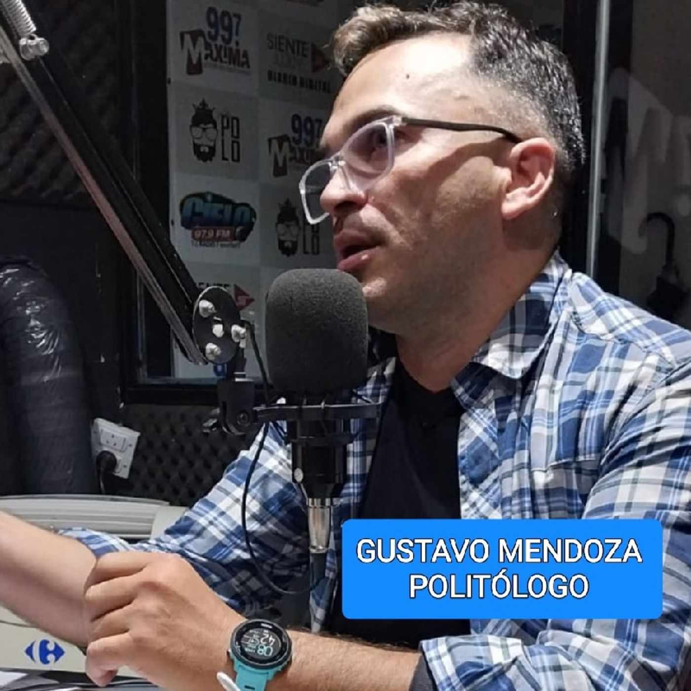 GUSTAVO MENDOZA - POLITÓLOGO episode artwork