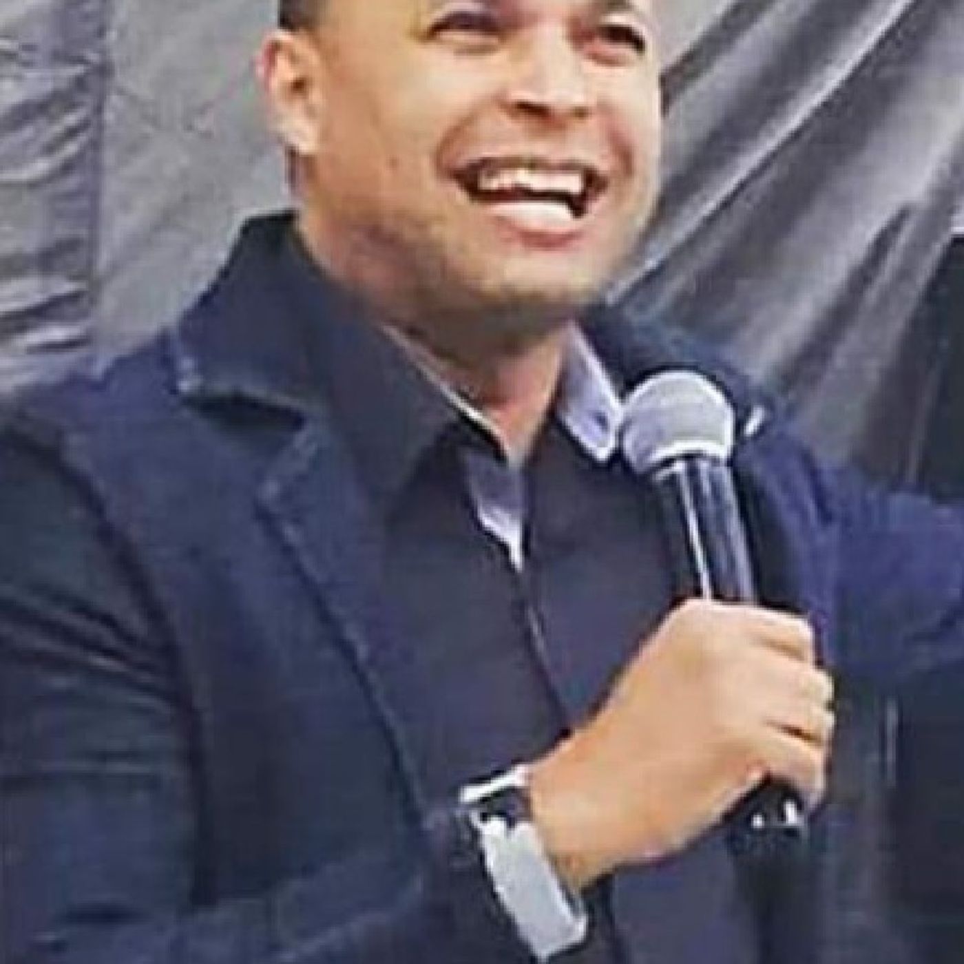 Pr. Anderson Souza.