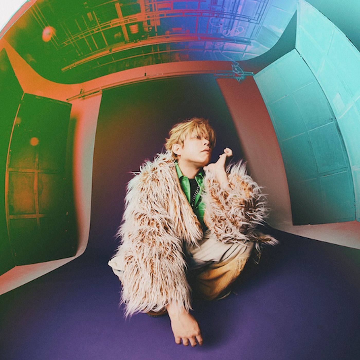 神山羊、約4年ぶりのニューアルバム『Chemical X』リリース　新アー写公開＆全曲先行配信も episode artwork