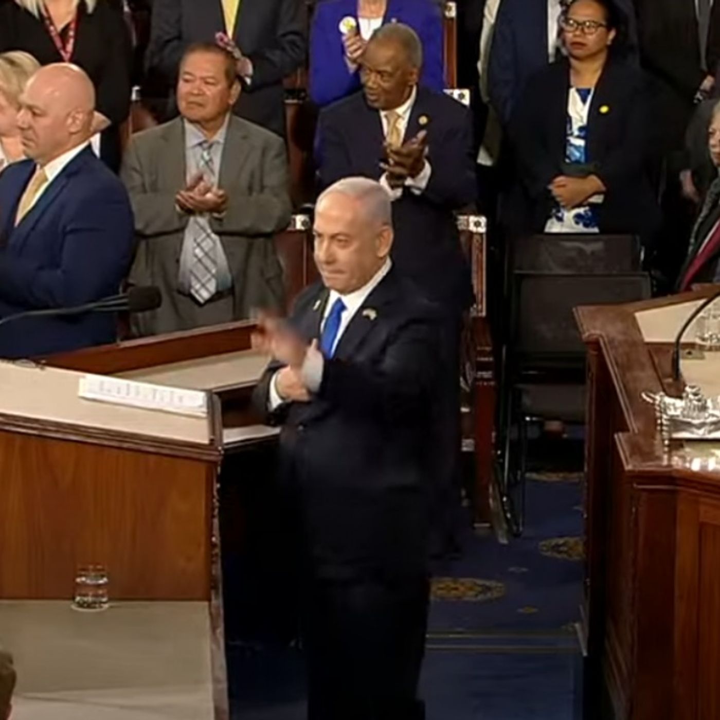 Netanyahu al Congresso: più armi a Israele per continuare l'attacco a Gaza episode artwork