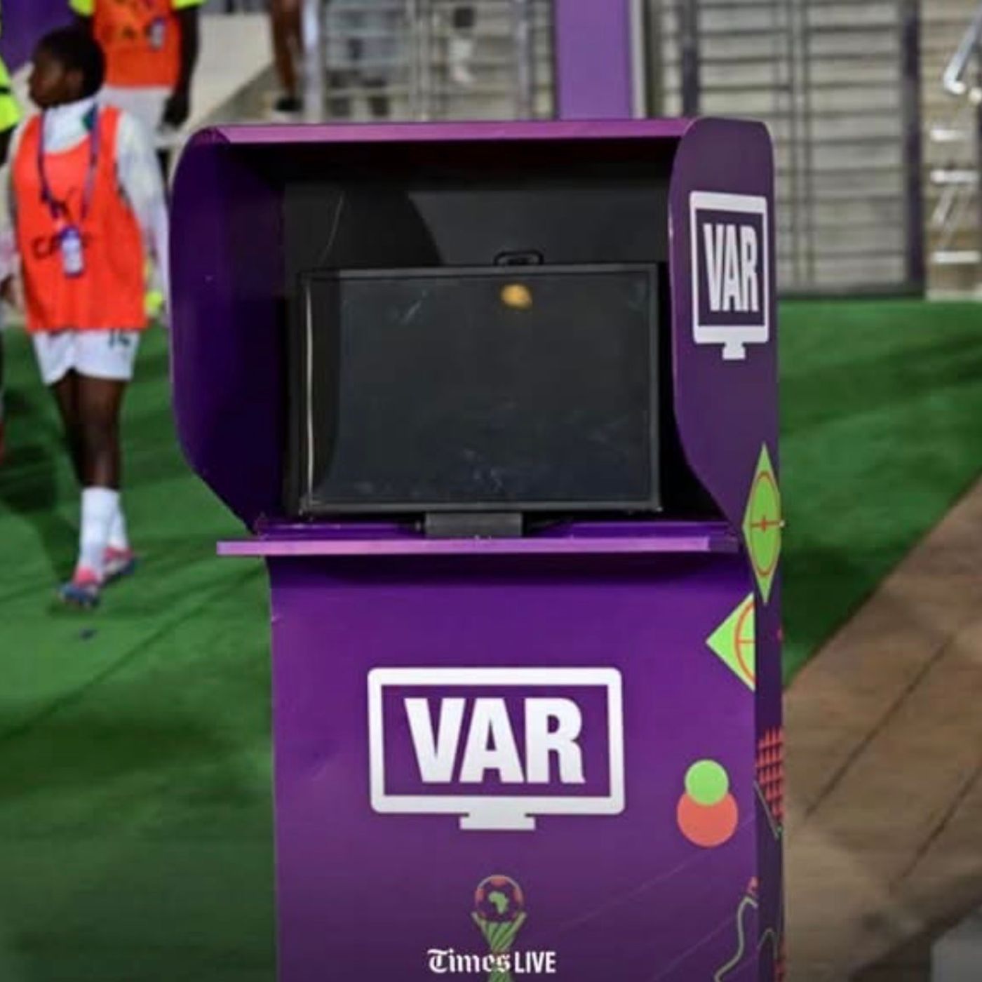 S108E6: The VAR Was Non-existence - Emmy Hikins On The 2026 World Cup Finals Between Spain And Argentina episode artwork