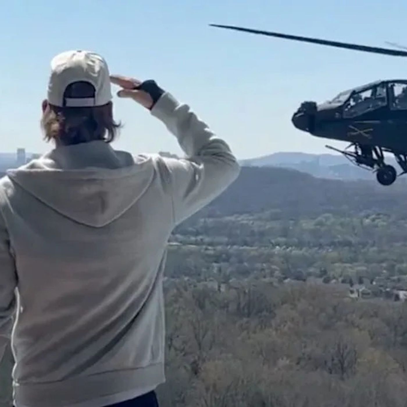 'Very disturbing' Ret. Army General on fired general reportedly told to drop Kid Rock probe episode artwork