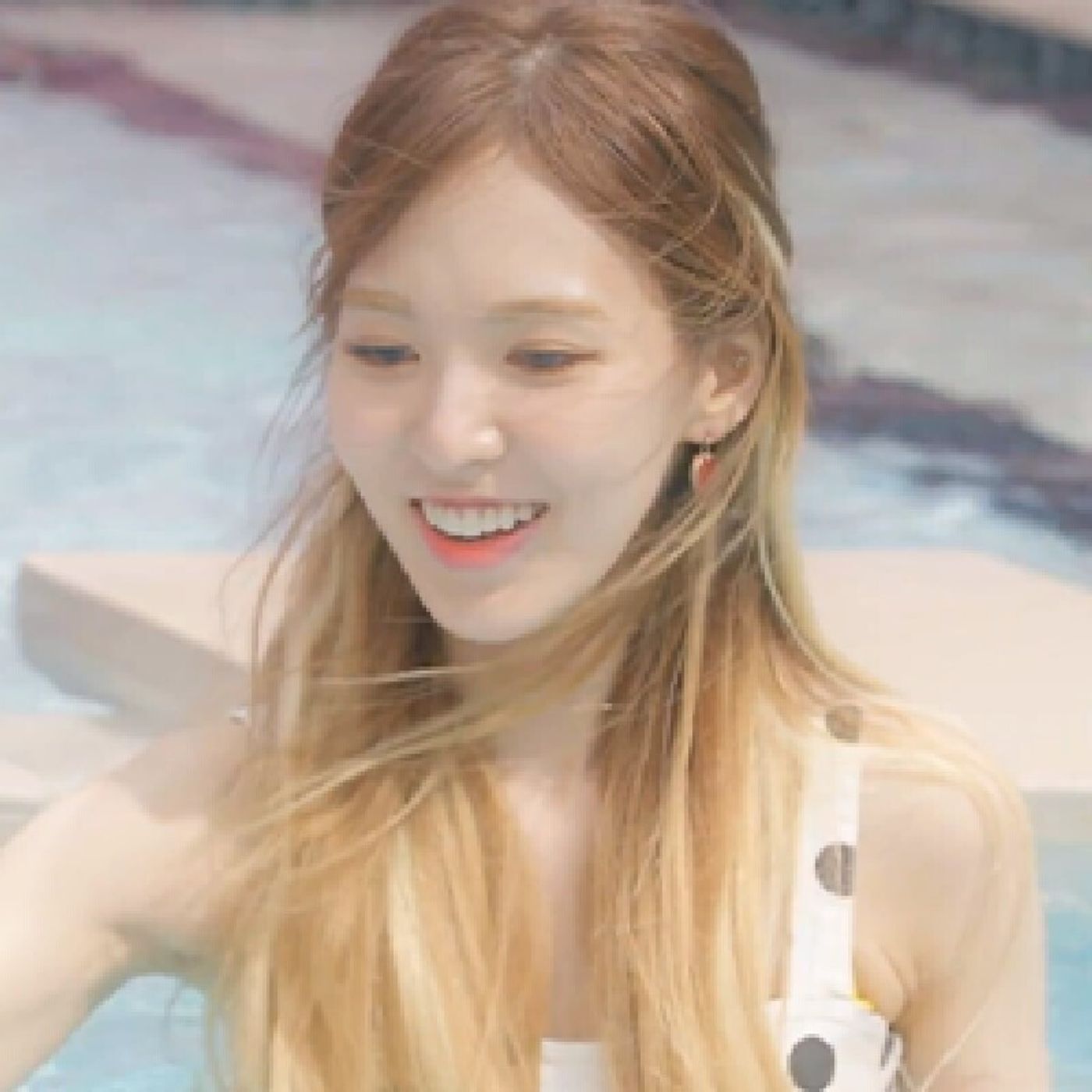 First live! kpop Random Music~