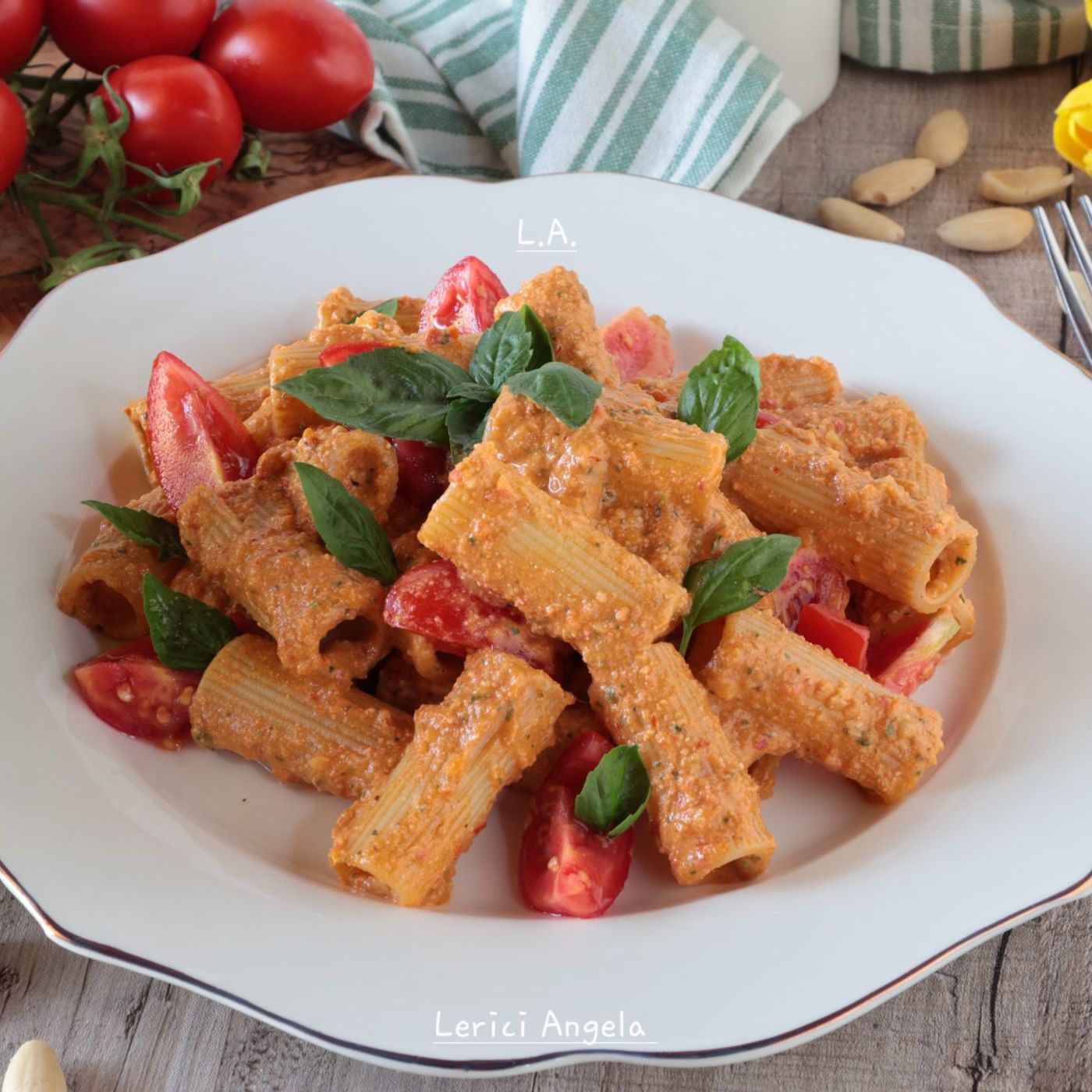 Pasta cremosa al pesto di pomodorini e mandorle pronta in 10 minuti episode artwork