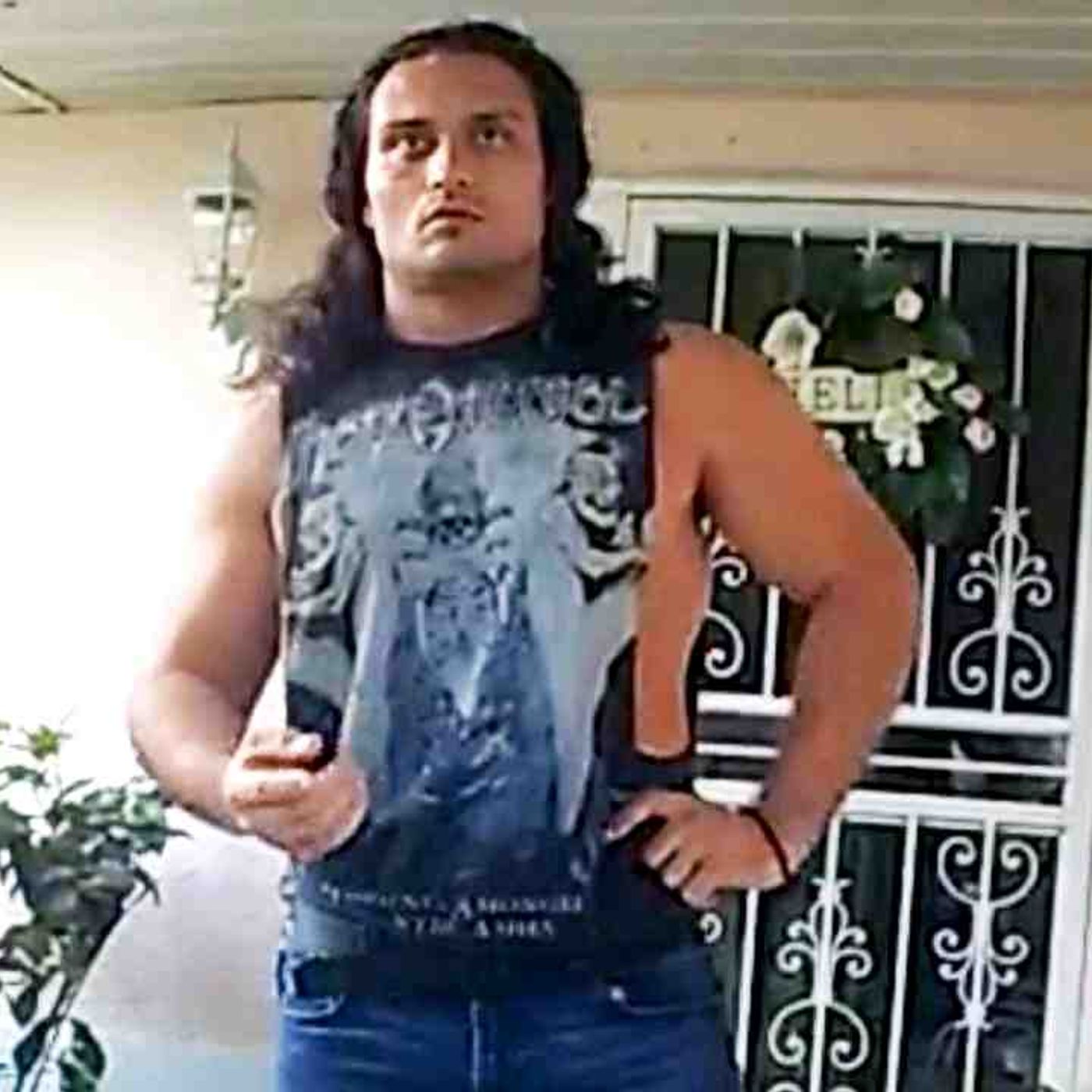 Cops Catch Man Carrying Dismembered Tinder Date in a Bucket episode artwork
