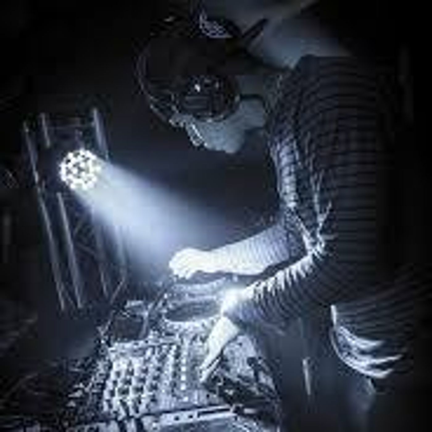 Dj - Tuta .. (^-^) Solo exitos-- ^-*