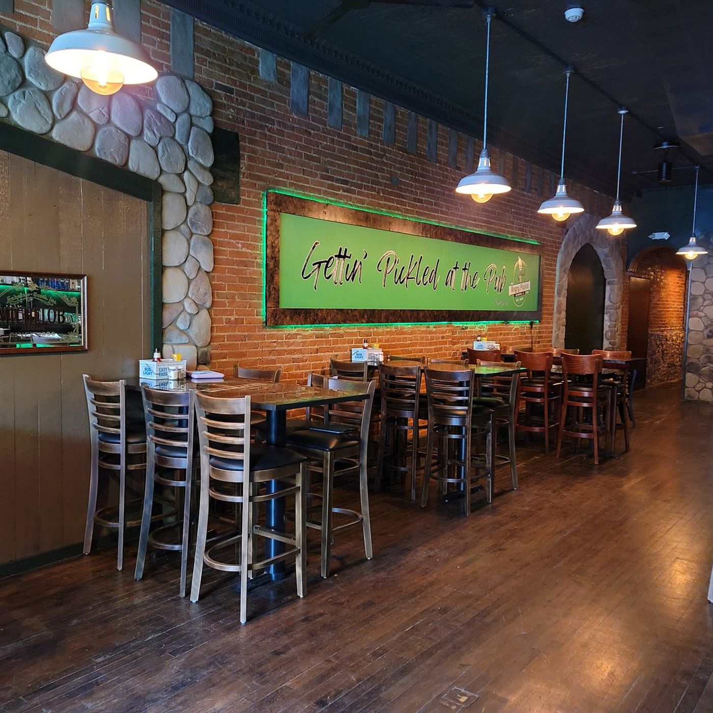 The Angry Pickle Pub reopens in downtown Sycamore episode artwork