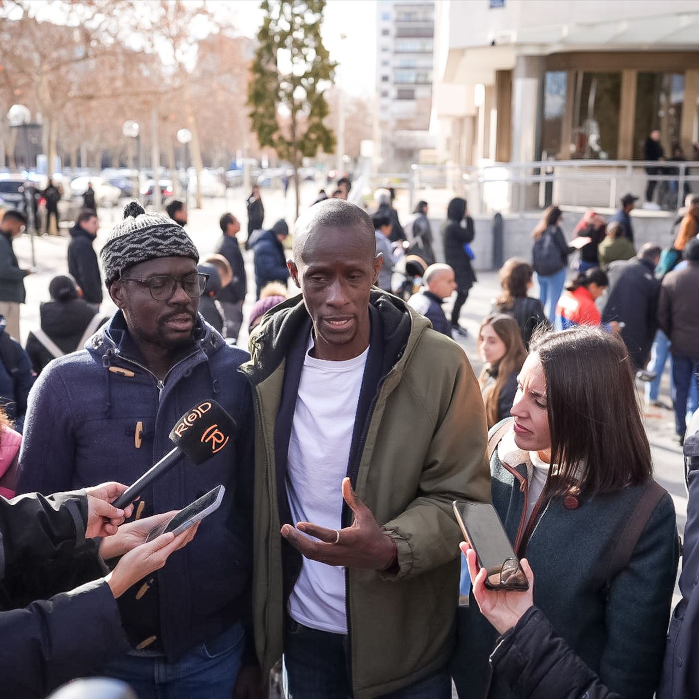 La verdad de la detención de Mbayé que Podemos quiere ocultar: "Agredió a policías, los vecinos les pegaron"