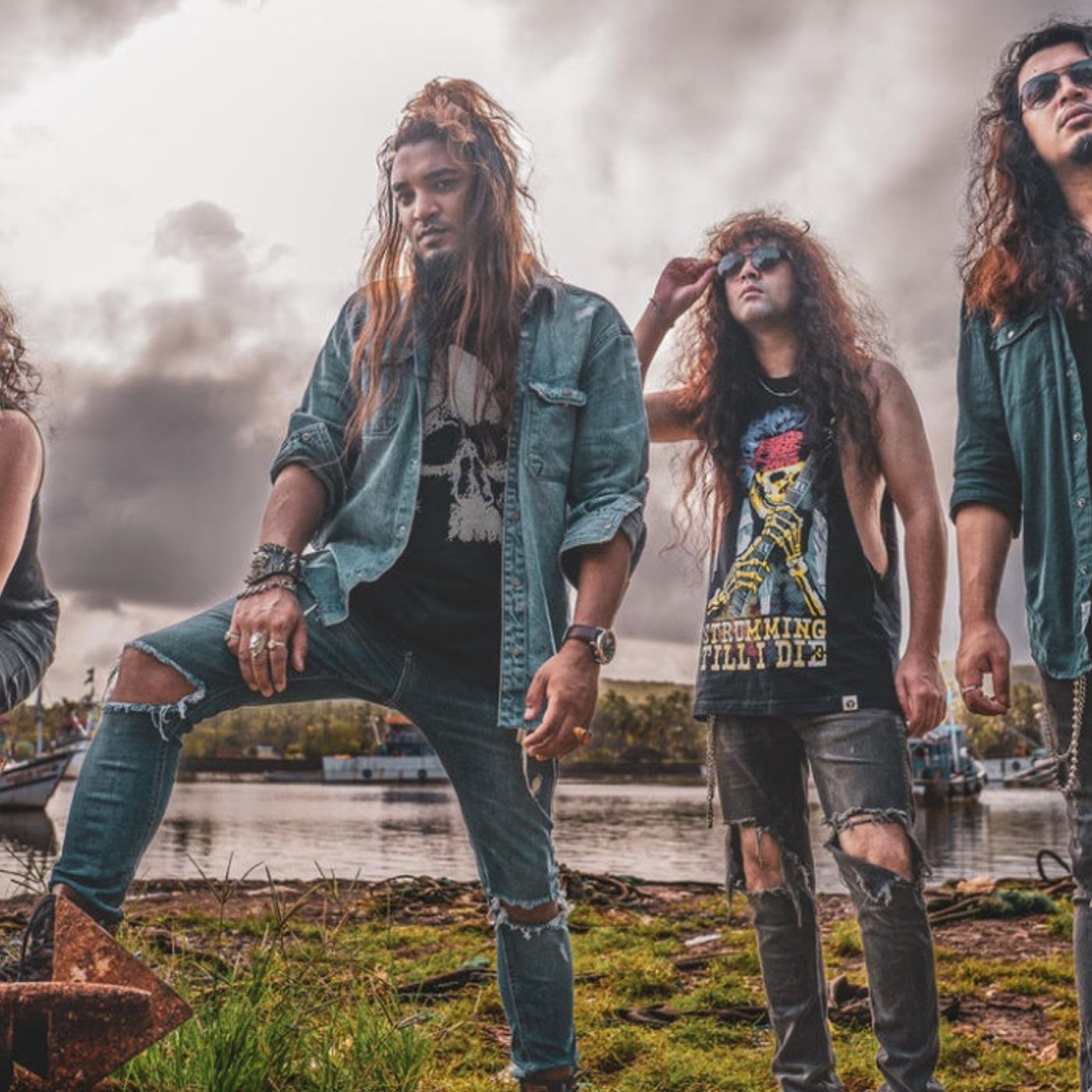 No Bollywood, All Backbone: GIRISH AND THE CHRONICLES Fly The Rock Flag No Bollywood, All Backbone: GIRISH AND THE CHRONICLES Fly The Rock Flag