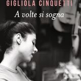 Gigliola Cinquetti. Uscita la sua biografia romanzata, che ci dà lo spunto per raccontarvi curiosità sulla sua vita e la carriera artistica.