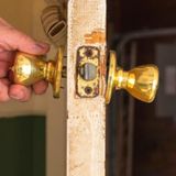 04 Troubleshooting Door Lock Problems and the Locksmith Germantown MD Services That Will Help