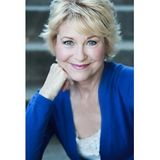 Actress Dee Wallace Chats With Donna and Elizabeth on LYONS RADIO NETWORK