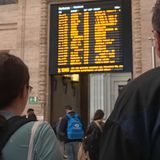 Scioperi: il 2 ottobre stop a treni, scuola e sanità