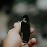 Trattato sulle nuove patologie polmonari indotte da inalazione di aerosol (vaping) nella popolazione adolescenziale europea: analisi multidi