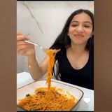 🍜❤️ ميرا ورغد تشاركان في ترند الإندومي 😍🔥