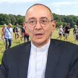 Il Papa in Lombardia e la riscoperta dei cammini storici: «La ricerca di senso passa per la lentezza»