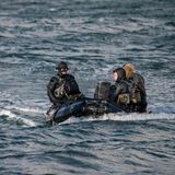 Inside risky Navy SEAL de-mining missions