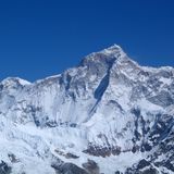 Stanno bene i cinque alpinisti di Como in Nepal, lo rende noto la Farnesina